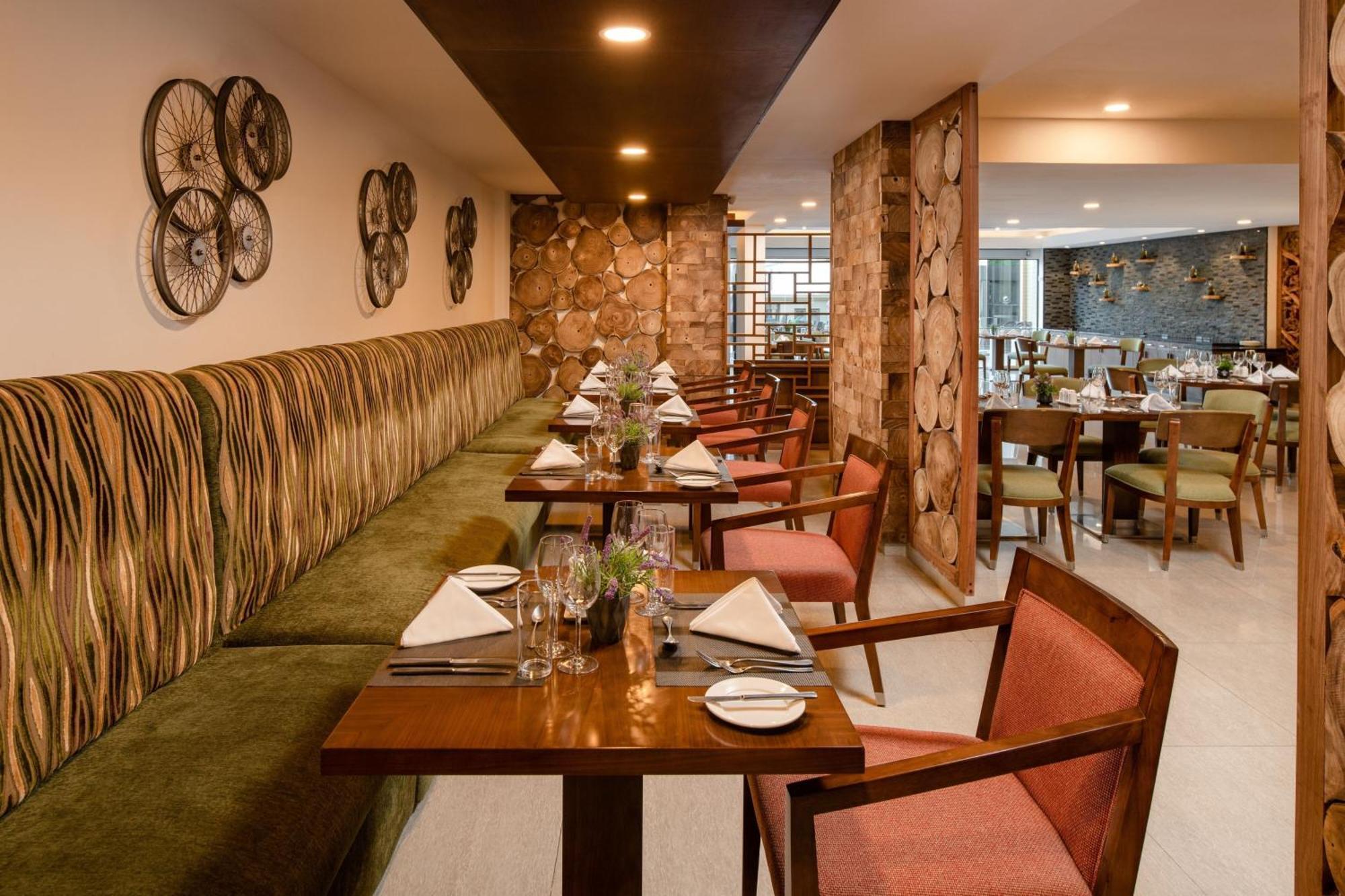 Element By Westin Hotel دار السلام المظهر الخارجي الصورة